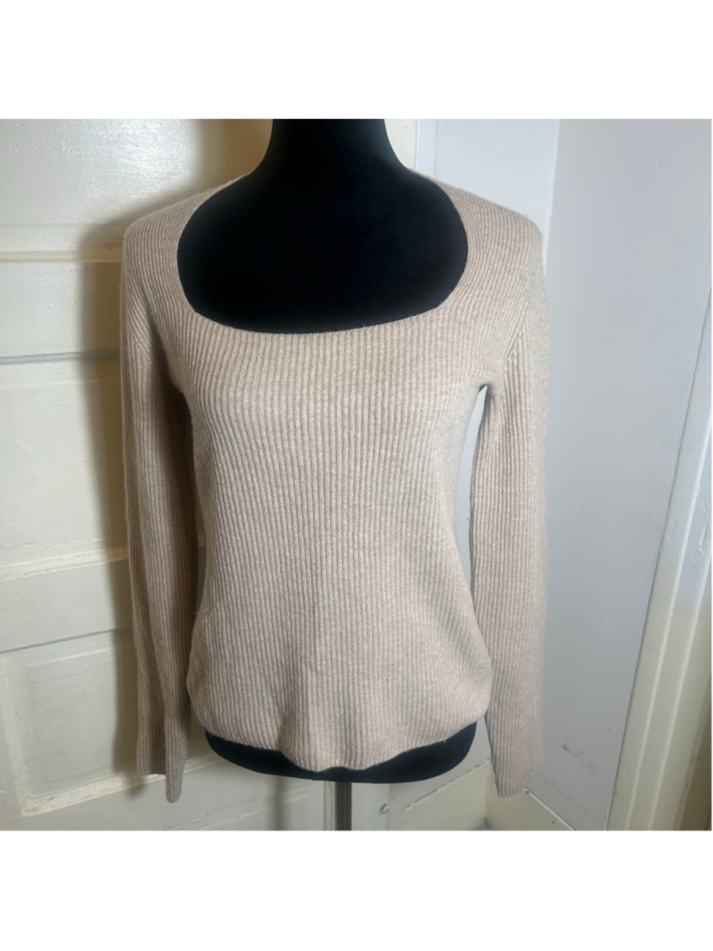 VINCE Cashmere Ribbed Pullover Sweater Coquette Ballet Fall Cosy Soft Romantic